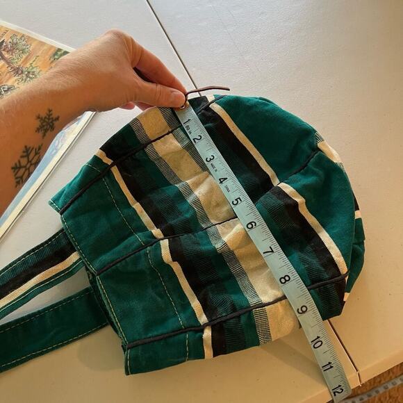 Handmade Vintage 90s Green Southwestern Tapestry Round Bucket Bag - Picture 14 of 16